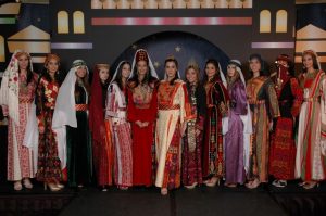 Palestinian Thobe