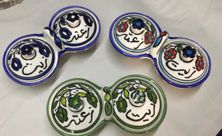 Medium size "Zeit w Zaatar ” Plates - Image 2