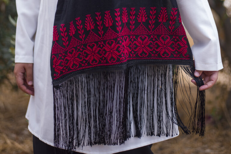 Women Handmade Palestinian Embroidered Shawl, Rectangle Shape, with Red Embroidery - Image 6
