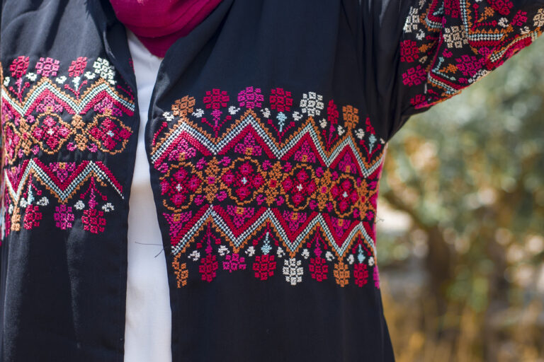 Handmade Palestinian Abaya Embroidered - Image 2