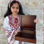 ⁦"Canaanite Motifs" Premium Hand-Embroidered Palestinian Wooden Box - Size 23x23x6 cm⁩ - الصورة ⁦4⁩