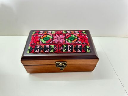 "Classic Patterns" Hand-Embroidered Palestinian Wooden Box - Size 18x10.5x6 cm