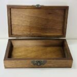 "Vein of Roses" Wooden Box - Hand-Embroidered with Lock & Key (33.5x18x8 cm) - Image 5