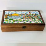 ⁦"Old Jerusalem" Royal Wooden Box (33.5x18x8 cm)⁩ - الصورة ⁦2⁩