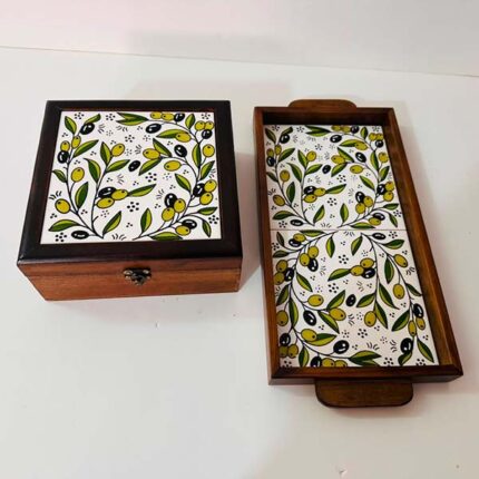 "Olive Tree" Premium Hospitality Set – Wooden Box (18x18x8 cm) & Serving Tray (Hand-Painted Hebron Ceramic)
