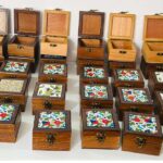 Wooden Gift & Favor Box with Handmade Hebron Ceramic Tile - 10x10x6 cm - Image 6