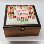 "Warda bel Bostan" Custom Wooden Box – 18x18x8 cm (Hand-Embroidered Name On Demand) - Image 4