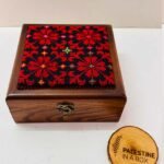 “Vein of Roses” Wooden Box (Hand-Embroidered on Black Fabric) – Size 18x18x8 cm - Image 2